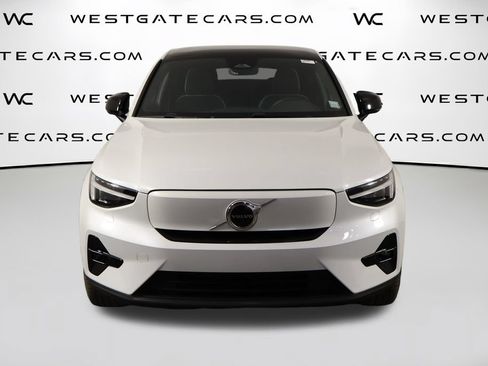 Used 2023 Volvo C40 P8 Recharge Ultimate AWD/4WD image 2