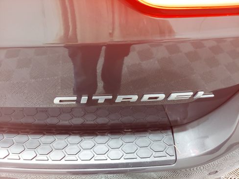 Used 2024 Dodge Durango Citadel AWD/4WD image 6