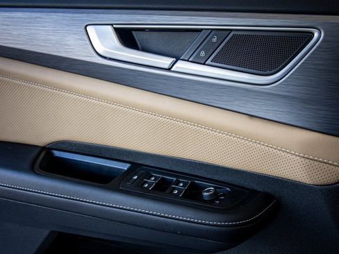 New 2026 Volkswagen Atlas Cross Sport SE image 25