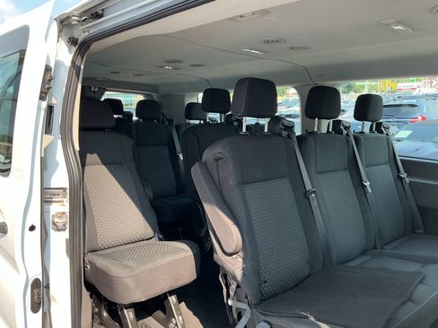 Used 2021 Ford Transit 350 XLT RWD image 27
