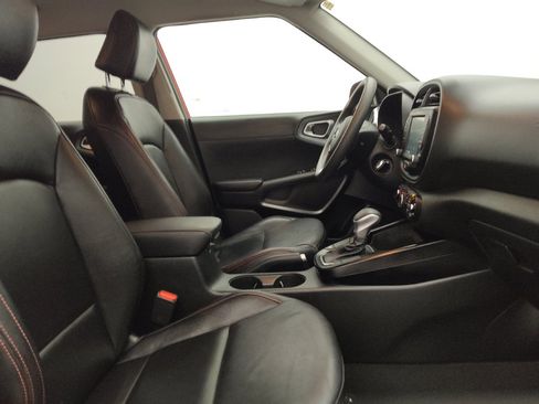 Used 2021 Kia Soul S FWD image 21