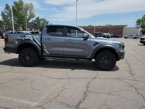 Used 2025 Ford Ranger Raptor AWD/4WD image 17
