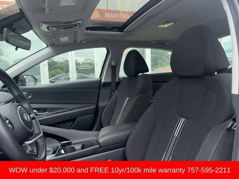 Used 2024 Hyundai Elantra SEL w/ Convenience Package FWD image 11