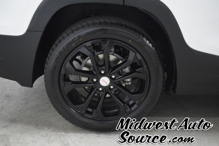 Used 2020 GMC Terrain SLE w/ Driver Convenience Package FWD image 10