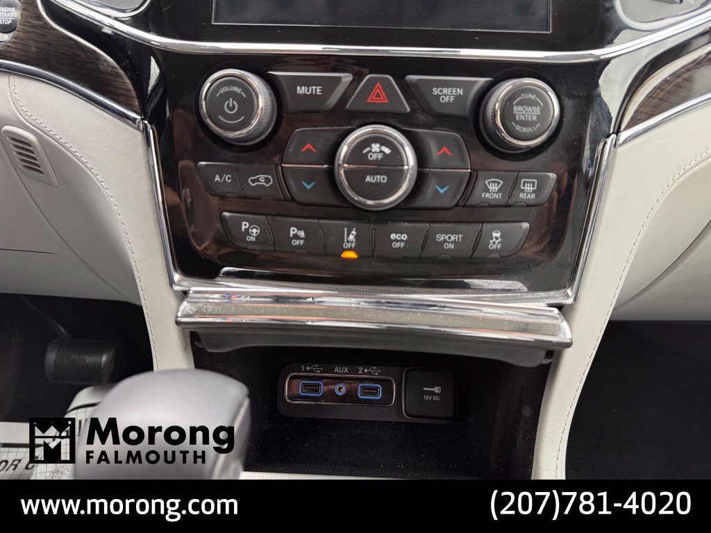 Used 2019 Jeep Grand Cherokee Summit AWD/4WD image 41