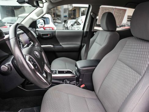 Used 2021 Toyota Tacoma SR5 image 16