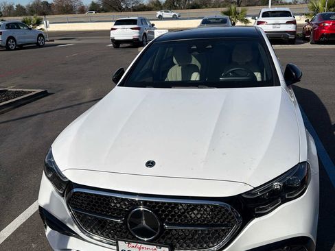 Used 2024 Mercedes-Benz E 450 4MATIC Sedan image 1
