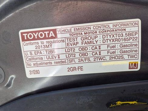 Used 2013 Toyota Highlander Limited FWD image 23