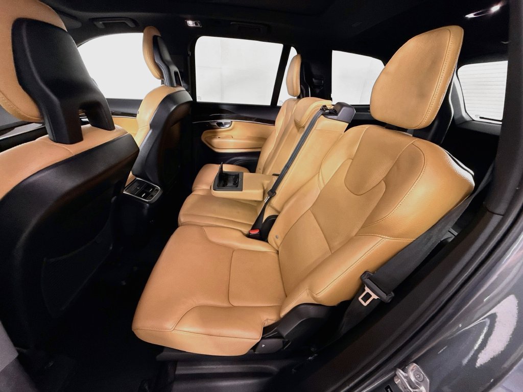 Used 2018 Volvo XC90 T6 Momentum w/ Protection Package AWD/4WD image 25