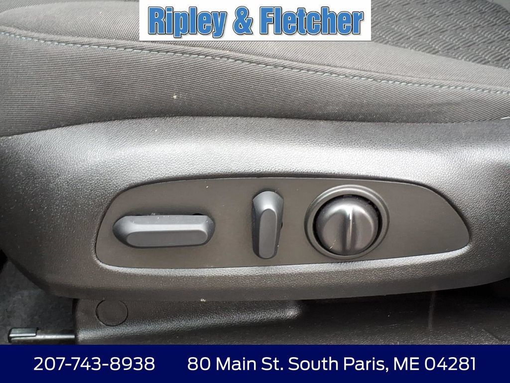 Used 2022 Chevrolet Blazer LT AWD/4WD image 12
