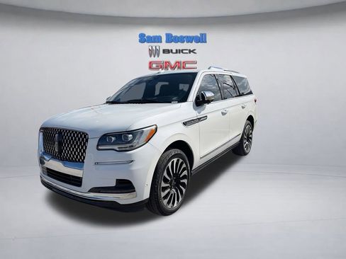 Used 2024 Lincoln Navigator Black Label AWD/4WD image 4