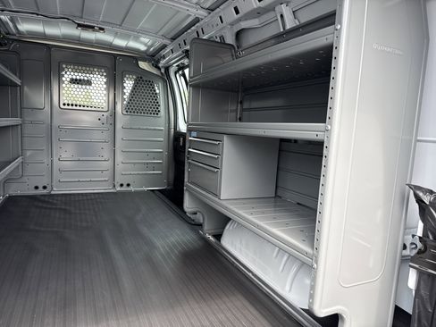 New 2025 Chevrolet Express 2500 w/ Driver Convenience Package image 23