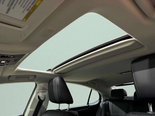 Used 2025 Lexus ES 300h w/ Accessory Package (Z2) FWD image 20