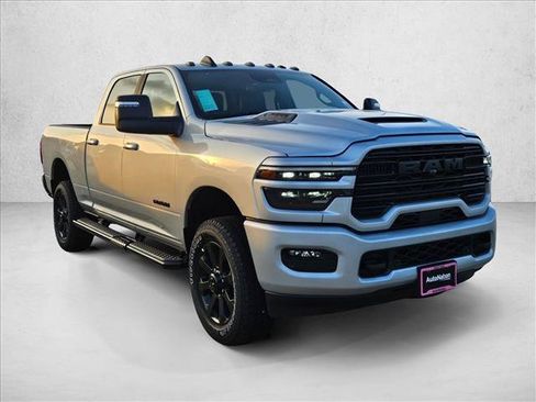New 2026 RAM 2500 Laramie w/ Night Edition AWD/4WD image 7