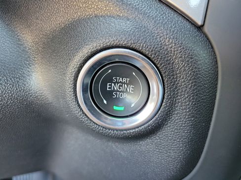 Used 2025 Chevrolet Silverado 1500 W/T RWD image 18