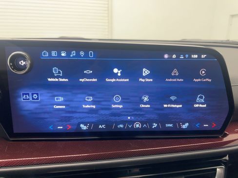 New 2026 Chevrolet Traverse Z71 w/ Driver Confidence Package image 22