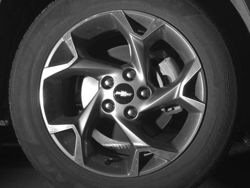 Used 2025 Chevrolet Trax LT FWD image 13