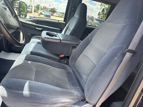 Used 2001 Ford F250 XLT RWD image 8