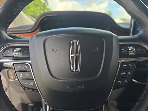 Certified 2021 Lincoln Nautilus Reserve AWD/4WD image 23