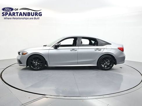 Used 2024 Honda Civic Sport image 4