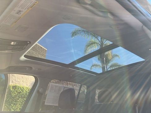 Used 2023 Jeep Grand Cherokee 30th Anniversary image 22