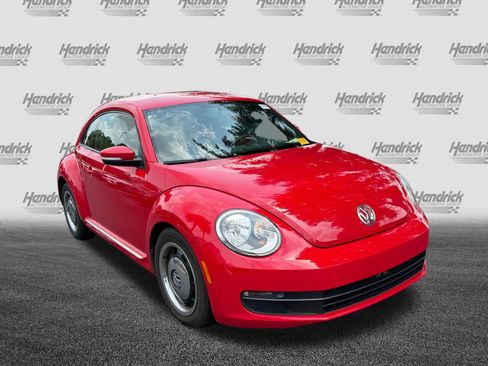 Used 2012 Volkswagen Beetle 2.5 FWD image 3