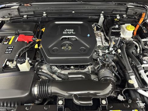 Used 2023 Jeep Wrangler Unlimited Rubicon 4xe w/ Cold Weather Group image 34