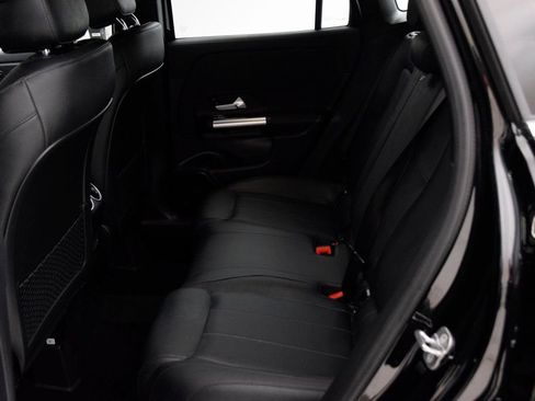 Used 2026 Mercedes-Benz GLA 250 image 16