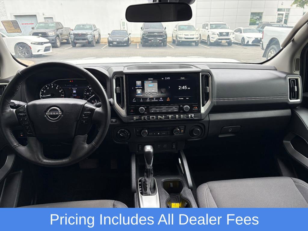 Used 2025 Nissan Frontier SV w/ SV Convenience Package AWD/4WD image 9