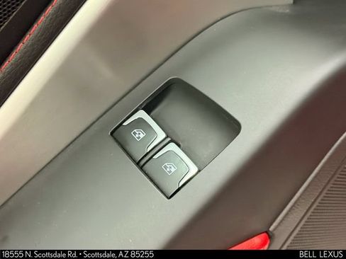 Used 2017 Chevrolet Corvette Stingray Coupe RWD image 17
