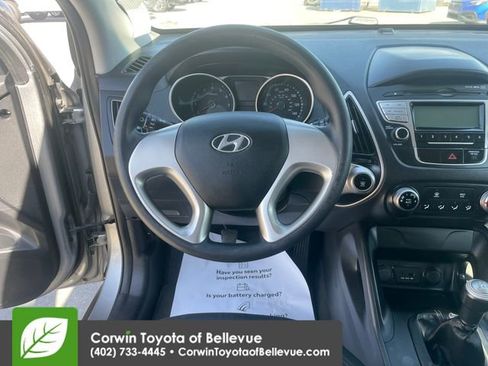 Used 2013 Hyundai Tucson GL image 21