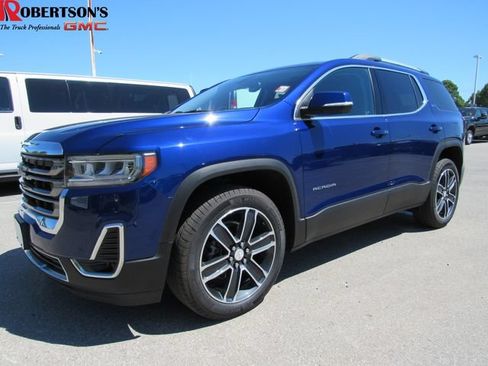Used 2023 GMC Acadia SLT w/ Technology Package AWD/4WD image 1