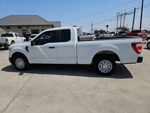 Used 2022 Ford F150 XL w/ Equipment Group 101A High RWD image 3