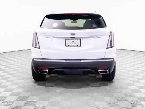 New 2026 Cadillac XT5 Sportv w/ LPO, Red Accent Package AWD/4WD image 4