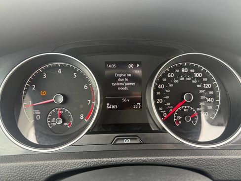 Used 2020 Volkswagen Golf 4-Door image 33