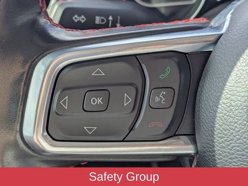 Used 2021 Jeep Gladiator Rubicon AWD/4WD image 14