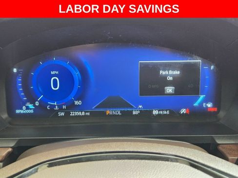 Used 2023 Ford Explorer King Ranch w/ Technology Package RWD image 24