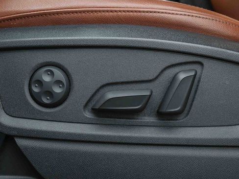 Used 2022 Audi Q5 2.0T Premium image 27