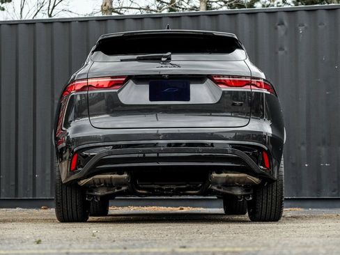 New 2026 Jaguar F-PACE R-Dynamic S image 7