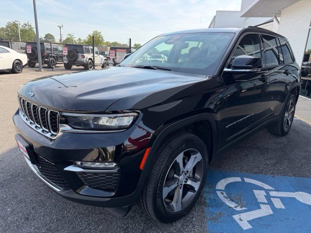 Used 2023 Jeep Grand Cherokee 4WD 4xe image 8