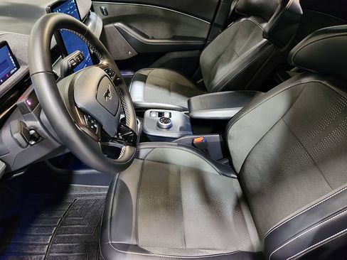 Used 2024 Ford Mustang Mach-E GT image 29