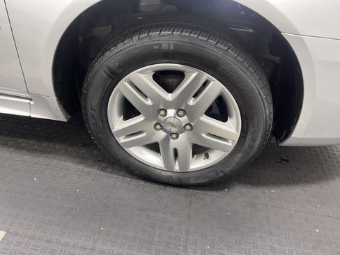 Used 2013 Chevrolet Impala LT w/ LT Sunroof Package FWD image 27