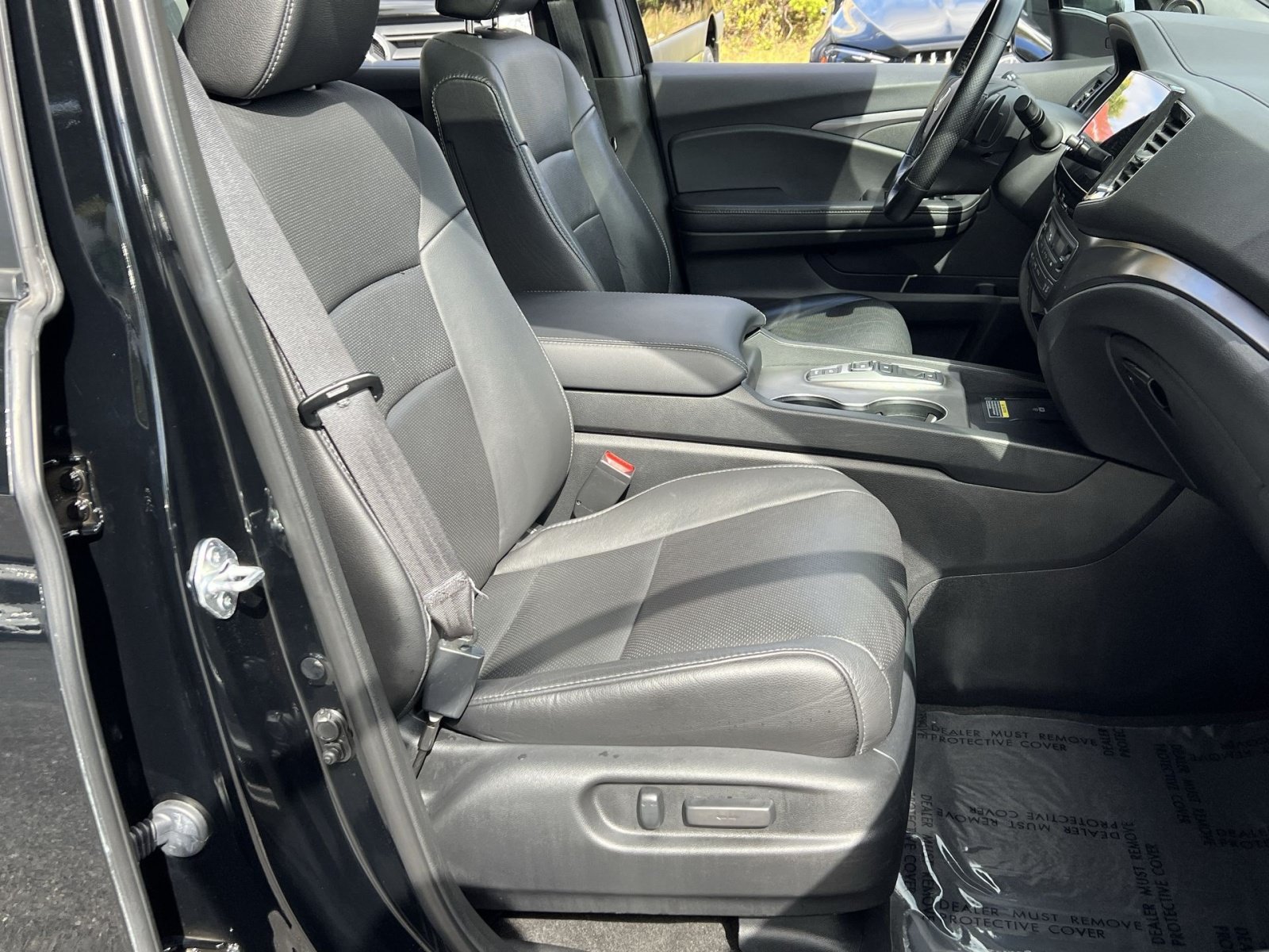 Used 2024 Honda Passport EX-L image 33
