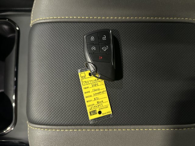 Used 2025 Chevrolet Silverado 2500 ZR2 w/ Technology Package AWD/4WD image 33