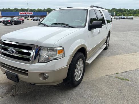 Used 2010 Ford Expedition EL Eddie Bauer AWD/4WD image 8