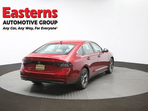 Used 2023 Honda Accord EX image 39