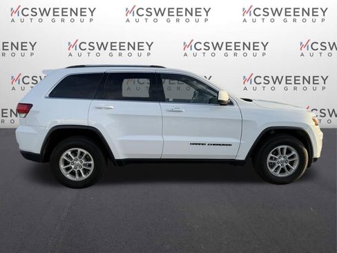 Used 2020 Jeep Grand Cherokee Laredo image 6