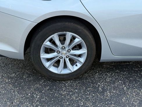 Used 2022 Chevrolet Malibu LT FWD image 31