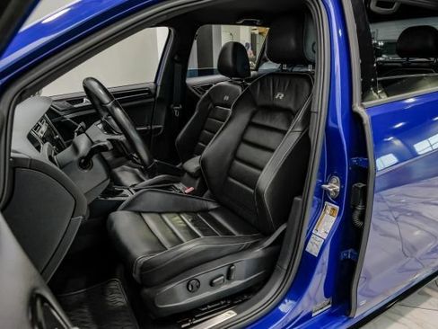 Used 2019 Volkswagen Golf R 4-Door AWD/4WD image 32