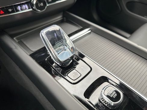 New 2026 Volvo XC60 T8 Ultra w/ Climate Package image 14